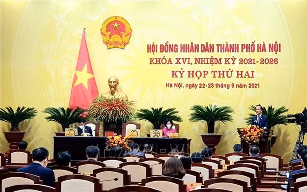河内市人民议会通过17项决议 推进首都发展 ảnh 1