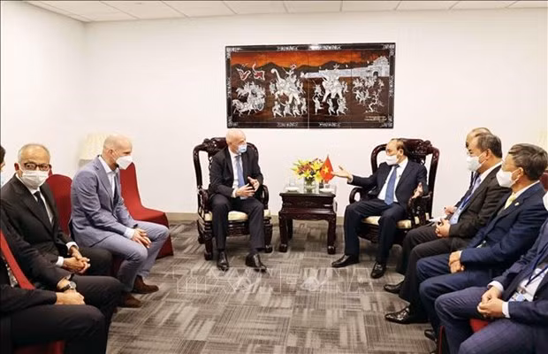 越南国家主席阮春福会见国际足联主席詹尼·因凡蒂诺 ảnh 1