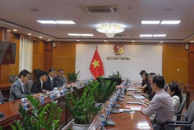 国际投资促进论坛和展览会将于明年3至4月在河内举行 ảnh 1