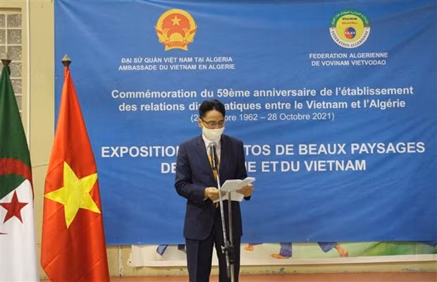 庆祝越南与阿根廷建交59周年图片展在阿举行 ảnh 1
