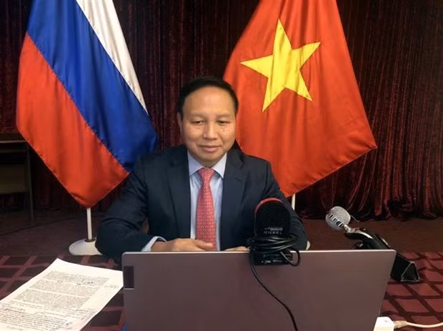 2020年东盟周促进俄罗斯与东盟青年和专家的交流 越南呼吁扩大各个领域的合作 ảnh 1