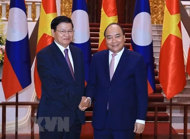 老挝总理通伦将访问越南并共同主持召开越老政府间联合委员会会议 ảnh 1