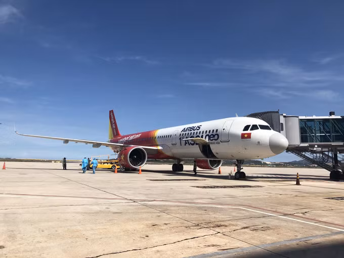 越捷航空将越南公民运送回国之旅 ảnh 2