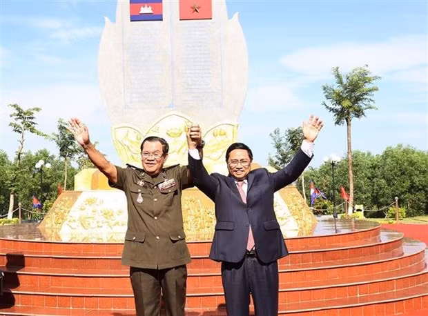 柬埔寨首相洪森感谢越南人民助柬推翻波尔·布特种族灭绝政权 ảnh 1