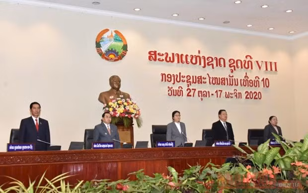 老挝第八届国会最后一次会议圆满落幕 ảnh 1