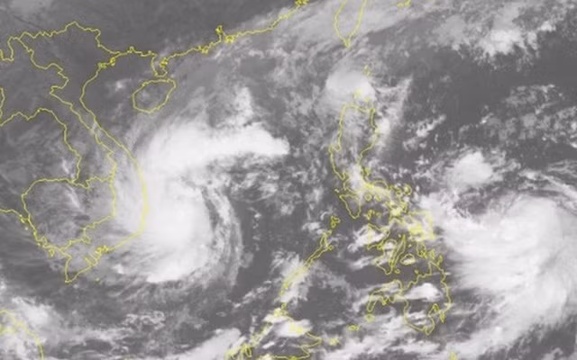 第十三号台风可能将增强 中部出现强降雨天气 ảnh 1