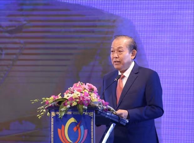 政府副总理张和平：企业的发展为国家经济规模与增长速度注入澎湃动力 ảnh 2