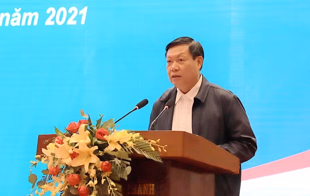 越南卫生部力争到2022年中旬基本完成第三剂新冠疫苗接种工作 ảnh 2