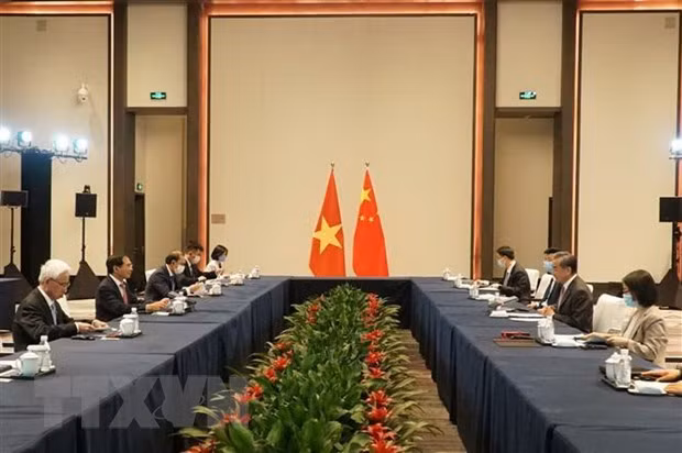 越南与中国两国外长举行会谈 ảnh 2