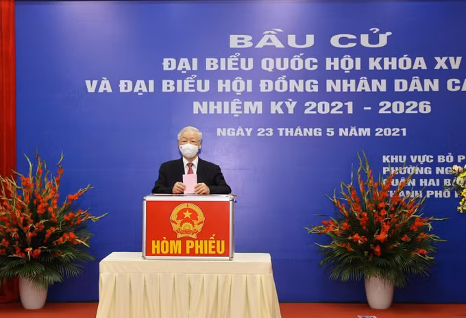 少数民族同胞踊跃参加全国重大节日 ảnh 2