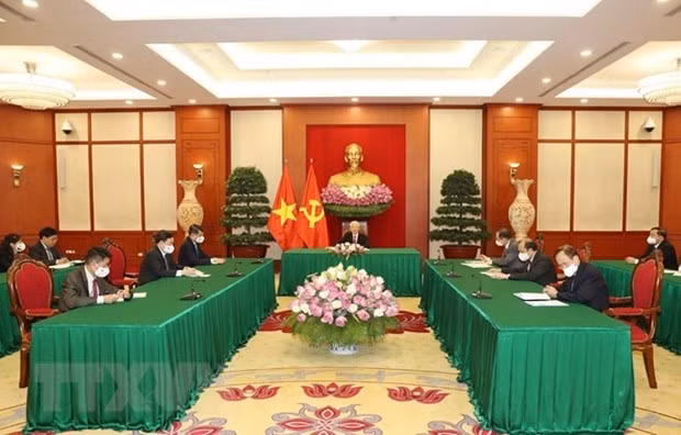 越共中央总书记阮富仲与斯里兰卡总统通电话 ảnh 1