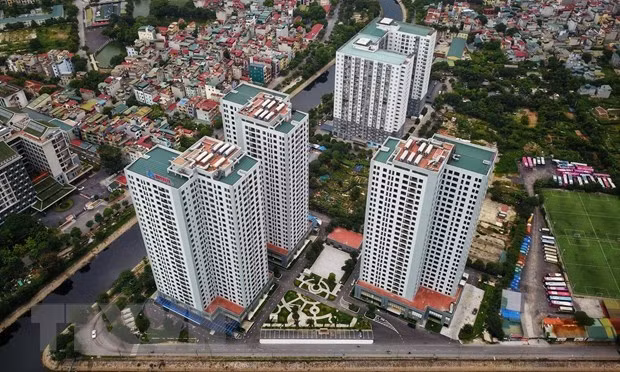 越南典范房地产交易所和项目表彰大会以线上形式举行 ảnh 1