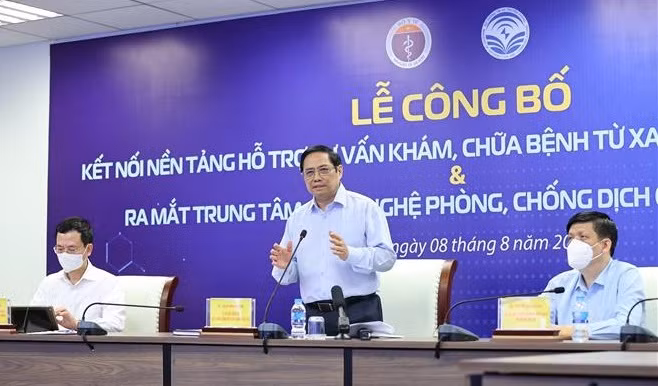 范明政总理出席远程医疗系统与县级医疗机构对接公布仪式 ảnh 1