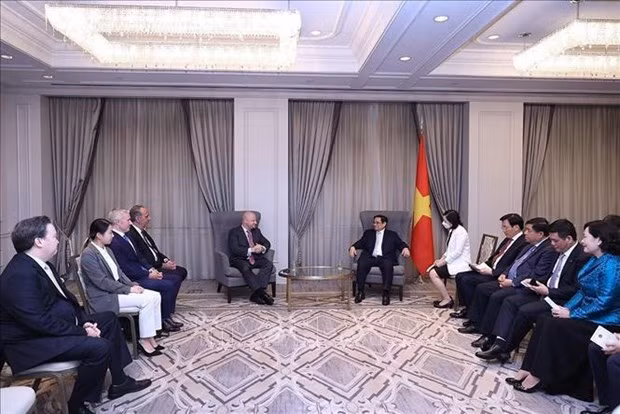 越南政府总理范明政会见美国投资基金和经济团体领导 ảnh 1