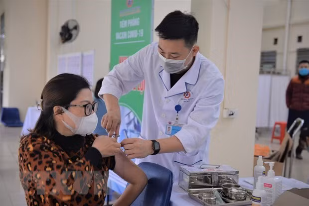 广宁省全力应对不断变化的疫情防控形势 ảnh 1