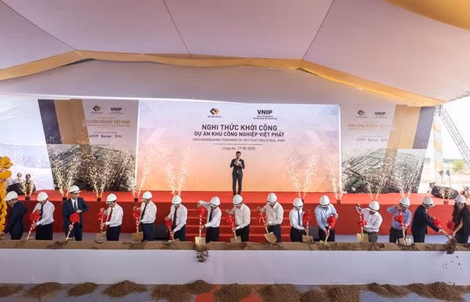 占地面积达1800公顷的工业区动工兴建 为迎来“金鹰”做好准备 ảnh 1