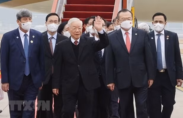 中国专家强调越共中央总书记阮富仲访华对两国关系的重要意义 ảnh 1