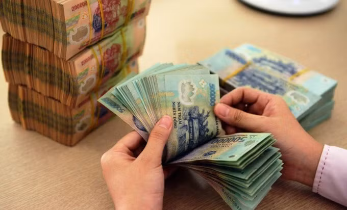 政府总理要求确保金融和货币市场运行的安全 ảnh 1