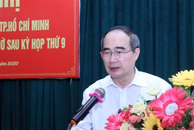 胡志明市市委书记开展接待选民活动 ảnh 2